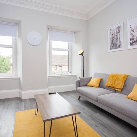 The Warwick Apartment Greenock Exterior photo