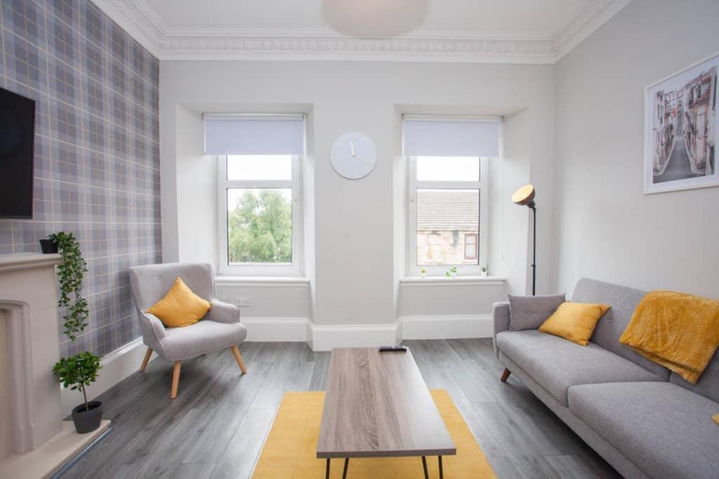 The Warwick Apartment Greenock Exterior photo